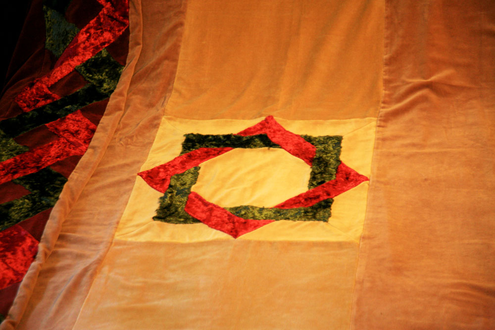 Velvet quilt detail